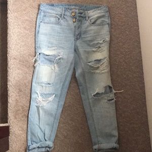 American Eagle Tomgirl Destroyed Jeans